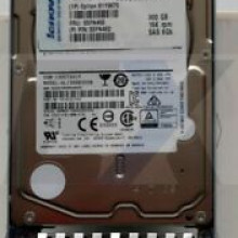 Ổ cứng HDD IBM SAS 300GB 15K 6Gbps 2.5'' 81Y9670 - 300GB 15K 6Gbps SAS 2.5'' G2HS HDD (FRU: 81Y9671)
